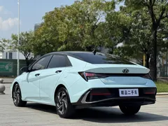 2023 Hyundai Elantra 1.5L CVT GLX Elite, синий — фото 5