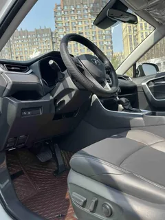 2022 Toyota Wildlander 2.0L 4WD Luxury, белый — фото 4