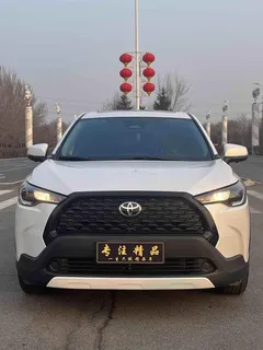 2023 Toyota Corolla Cross 2.0L CVT Elite, белый — фото 2