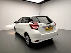 2021 Toyota Vios FS 1.5L CVT, белый — фото 5