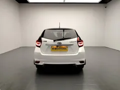 2021 Toyota Vios FS 1.5L CVT, белый — фото 6