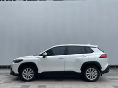 2023 Toyota Frontlander 2.0L CVT Elite, белый — фото 3