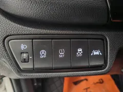 2021 Kia Seltos 1.5L CVT, белый — фото 15
