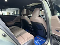 2022 Lexus ES 200 Excellence, зелёный — фото 26
