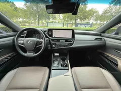 2022 Lexus ES 200 Excellence — фото 9