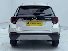 2022 Toyota Yaris L Zhixuan X 1.5L CVT Luxury Plus, белый — фото 6