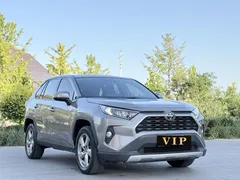 2022 Toyota RAV4 2.0L CVT 2WD Fashion — фото 3