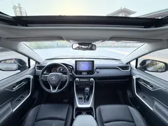 2022 Toyota RAV4 2.0L CVT 2WD Fashion — фото 5