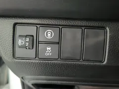 2023 Honda Vezel 1.5L CVT Tech, белый — фото 14