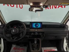 2023 Honda Vezel 1.5L CVT Tech, белый — фото 17