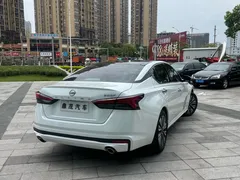 2022 Nissan Teana 2.0L XL-TLS, белый — фото 7