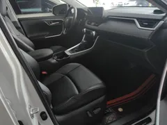 2023 Toyota Wildlander 2.0L 4WD Luxury Plus, белый — фото 12