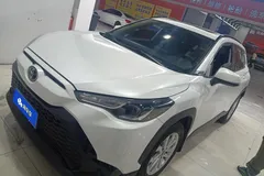 2022 Toyota Frontlander 2.0L CVT Leading, белый — фото 1