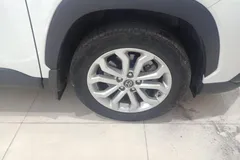 2022 Toyota Frontlander 2.0L CVT Leading, белый — фото 5