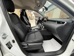 2023 Toyota Frontlander 2.0L CVT Sport, белый — фото 15
