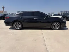 2021 Toyota Avalon 2.5L Luxury, чёрный — фото 5