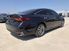 2021 Toyota Avalon 2.5L Luxury, чёрный — фото 6
