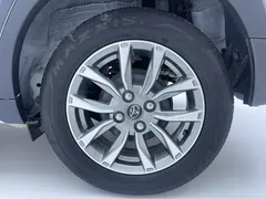 2022 Toyota Yaris L Zhixuan X 1.5L CVT Leading Plus, белый — фото 13
