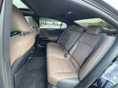 2022 Lexus ES 200 Excellence, чёрный — фото 6