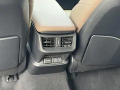 2022 Lexus ES 200 Excellence, чёрный — фото 10