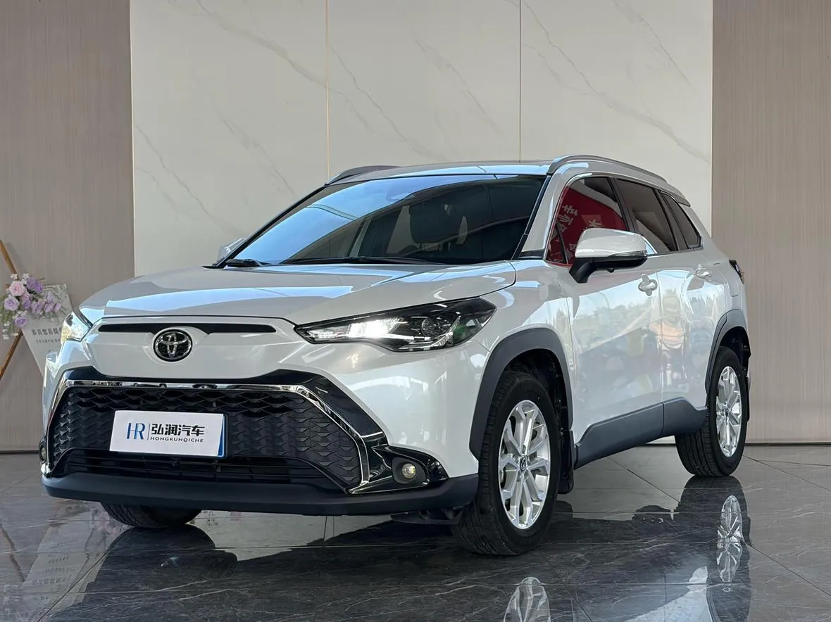 2023 Toyota Frontlander 2.0L CVT Leading