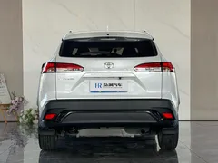 2023 Toyota Frontlander 2.0L CVT Leading, белый — фото 5