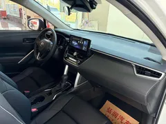 2023 Toyota Frontlander 2.0L CVT Leading, белый — фото 8