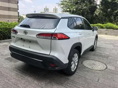 2023 Toyota Frontlander 2.0L CVT Elite, белый — фото 7