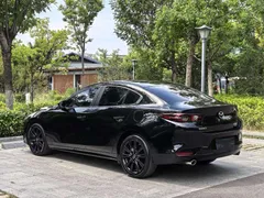 2023 Mazda Mazda3 2.0L AT, чёрный — фото 4