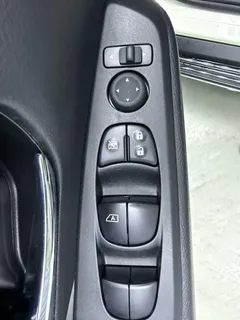 2022 Nissan Kicks 1.5L XV TOP CVT Flagship, белый — фото 19