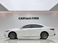 2022 Lexus ES 200 Excellence, белый — фото 2