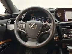 2022 Lexus ES 200 Excellence, белый — фото 12