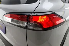 2023 Toyota Corolla Cross 2.0L CVT Pioneer, белый — фото 8