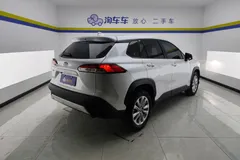 2023 Toyota Corolla Cross 2.0L CVT Pioneer, белый — фото 9