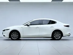 2023 Mazda Mazda3 2.0L AT, белый — фото 4