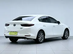 2023 Mazda Mazda3 2.0L AT, белый — фото 7