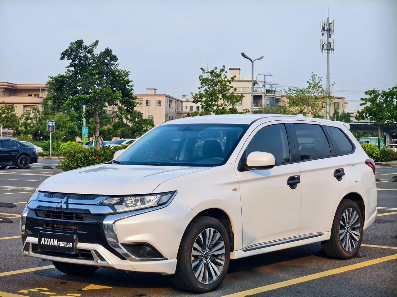 2021 Mitsubishi Outlander 2.0L 2WD 5-seat