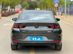 2022 Mazda Mazda3 2.0L AT — фото 8