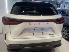 2022 Lexus NX 260 2WD, белый — фото 17