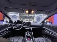 2022 Hyundai Elantra 1.5L CVT GLX Elite, белый — фото 11