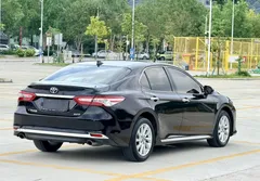 2023 Toyota Camry 2.0G Luxury, чёрный — фото 4