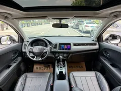 2022 Honda Vezel 1.5L CVT Elite, белый — фото 9
