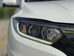 2022 Honda Vezel 1.5L CVT Elite, белый — фото 21