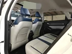 2022 Geely Emgrand 4th Gen 1.5L CVT Flagship, белый — фото 5