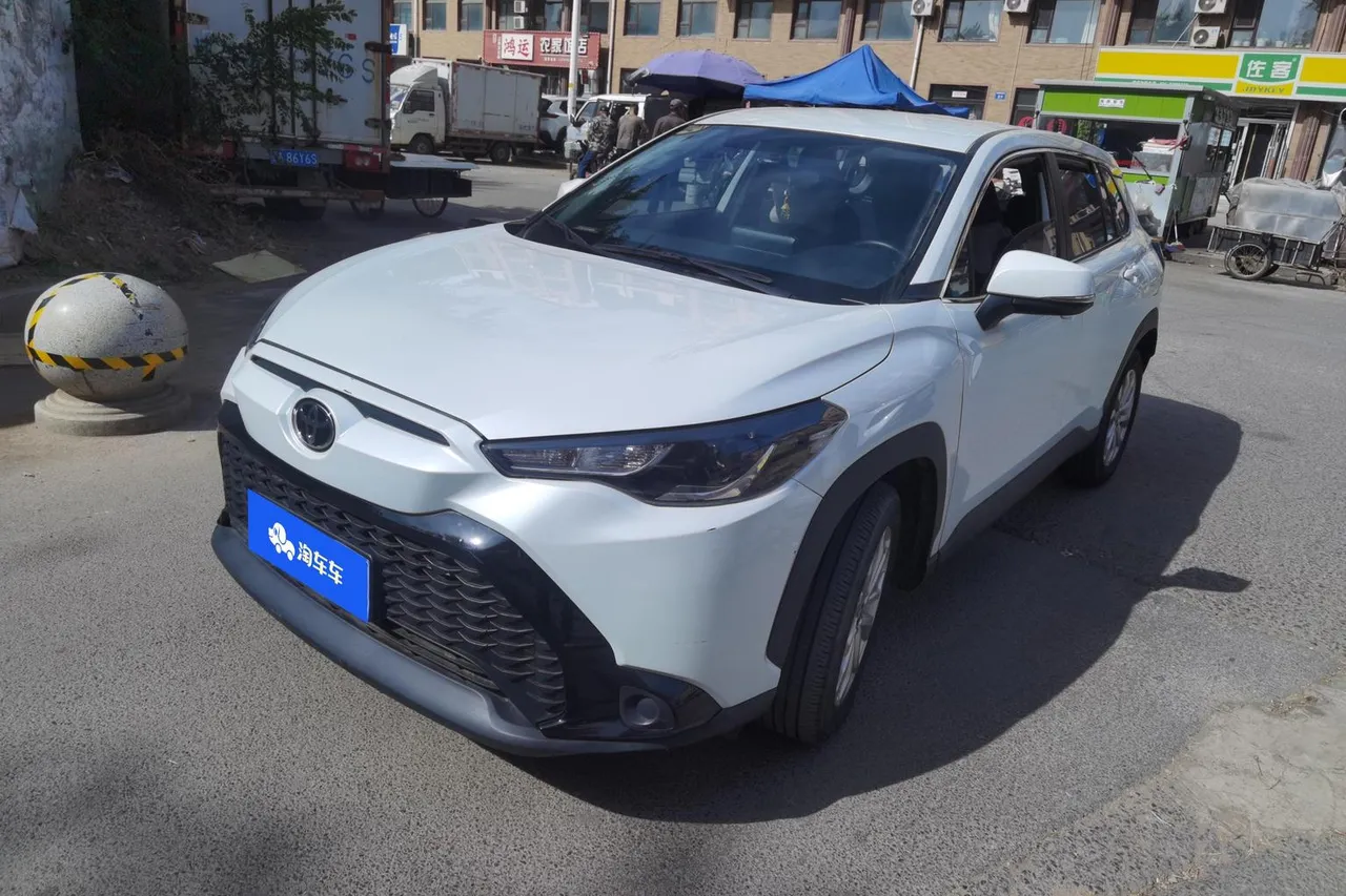 2022 Toyota Frontlander 2.0L CVT Elite
