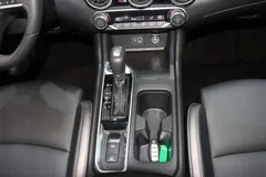 2022 Nissan Sylphy 1.6L XL CVT — фото 15