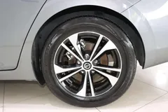 2022 Nissan Sylphy 1.6L XL CVT — фото 20