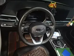 2022 Geely Emgrand 1.5L CVT Elite 4th Gen, белый — фото 7