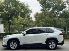 2022 Toyota RAV4 2.0L CVT 2WD Urban, белый — фото 8