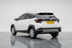 2022 Toyota Yaris L Zhixuan X 1.5L CVT Leading Plus, белый — фото 5
